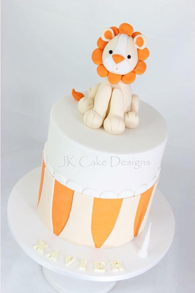 50 Lion Cake Design (Cake Idea) - October 2019 | Lion cakes, Lion birthday  cake, Bottle cake