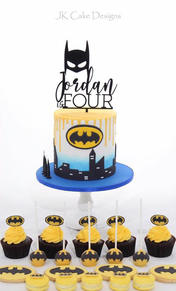 Birthday cakes. Superhero theme cake., Food & Drinks, Homemade Bakes on  Carousell