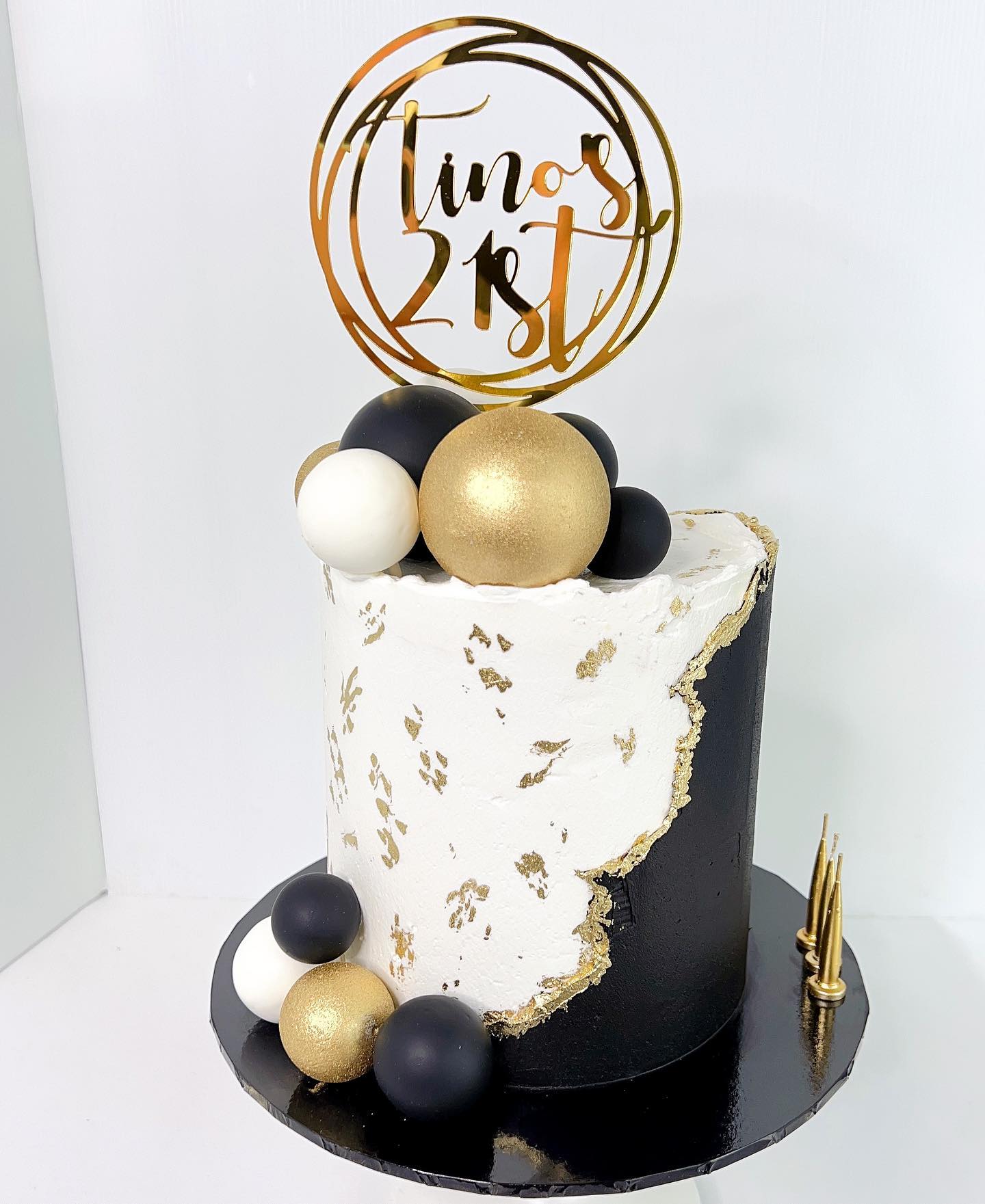 Amazon.com: Black Happy 21st Birthday Cake Topper for Boys Girls, Double  Sided Glitter Poker Theme 21 Birthday Cake Topper for 21st Birthday Party  Decorations Decor (6.7'' x 4.6'') : Grocery & Gourmet Food