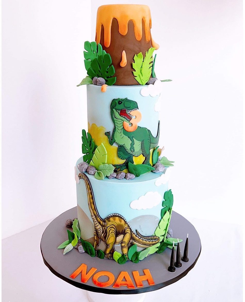 A Deceptively Easy Dinosaur Birthday Cake: DIY How-To with Waterfall