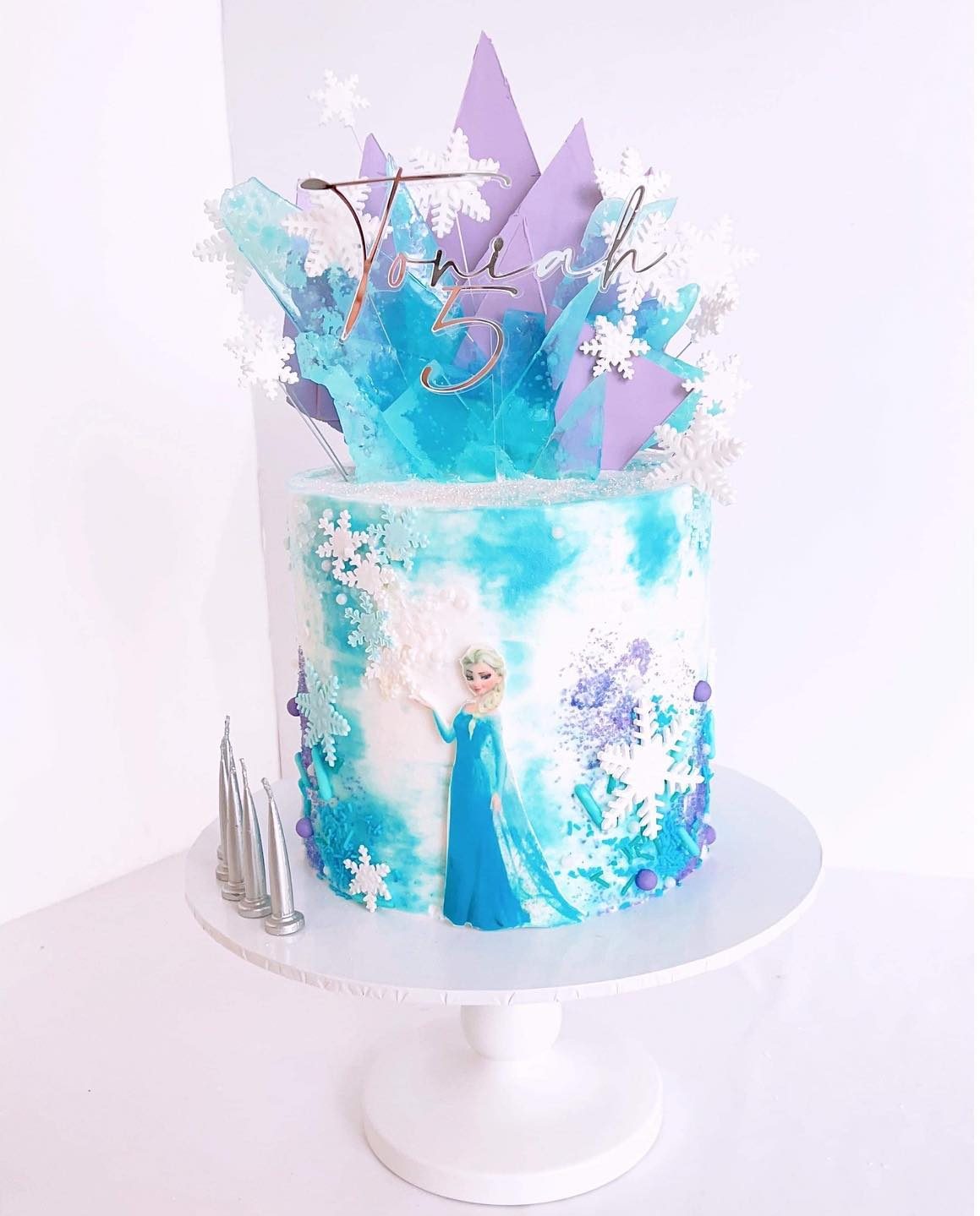 Elsa Frozen Cake – Caramel Sweet Arts-mncb.edu.vn